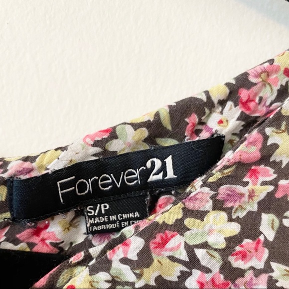 Forever 21 Floral Mini Dress Size Small - Picture 2 of 3